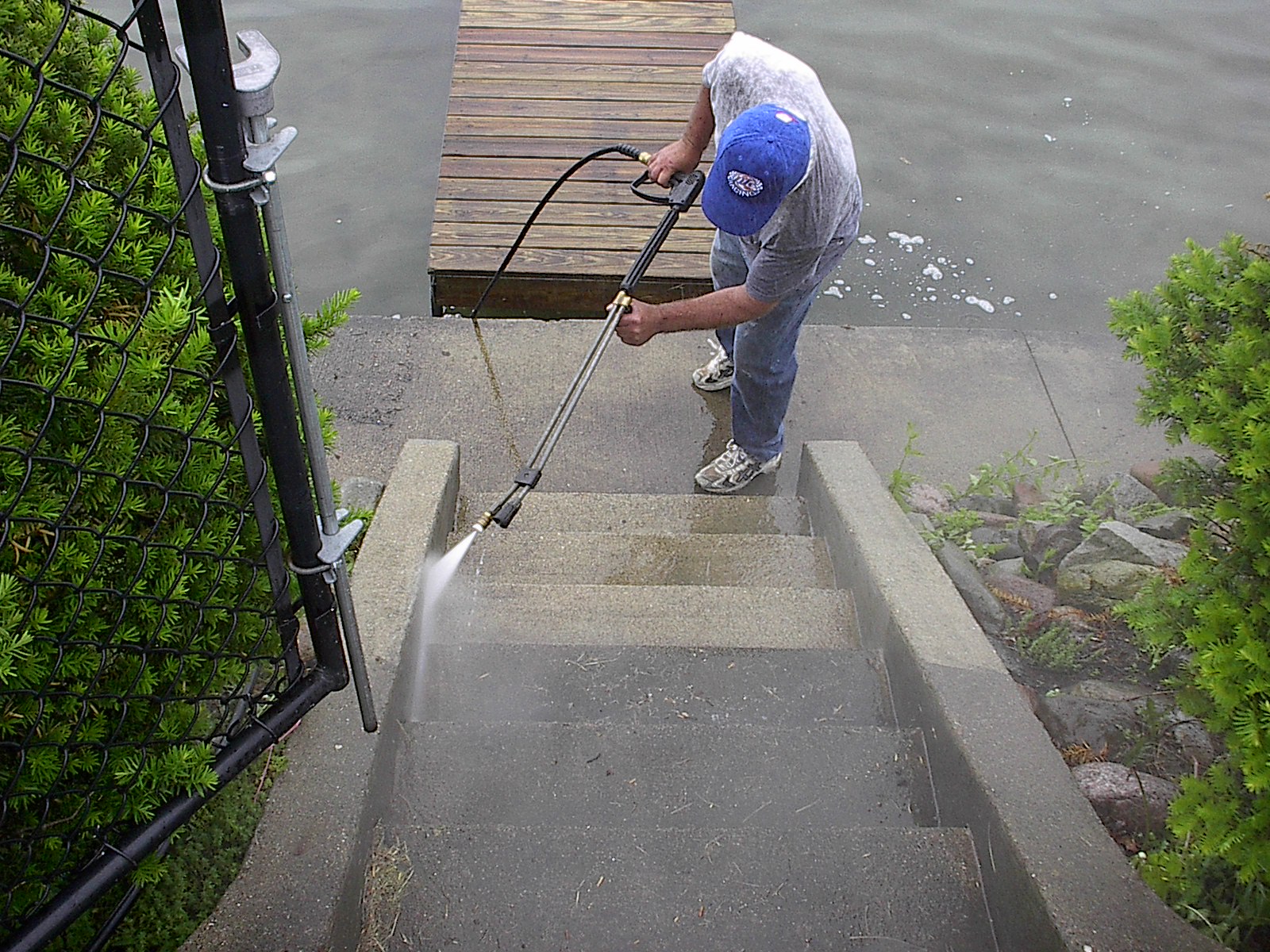 When curb appeal is the goal, start from the ground! Home Team Power Clean is Michigan’s supplier of driveway and sidewalk cleaning services that keep your property on point.