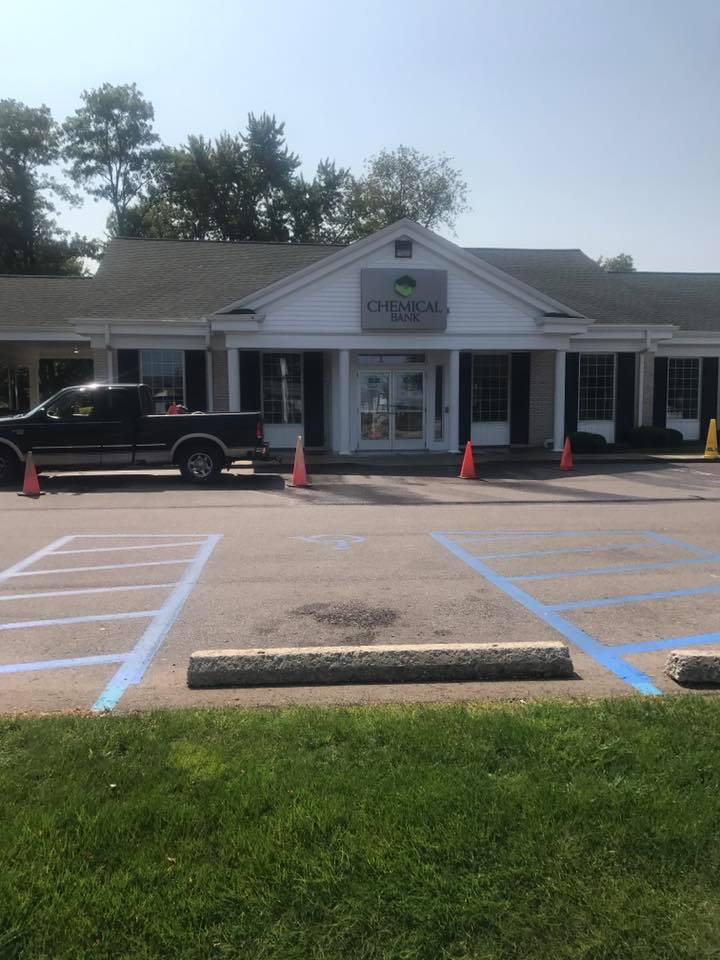 With top-quality soft washing and pressure washing capabilities, we apply building washing services that are tailored to your exterior material. Mold, algae, black stains, and other issues are eliminated to secure curb appeal.